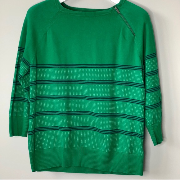 Liz Claiborne Sweaters - Liz Claiborne green sweater ¾ sleeve size L
